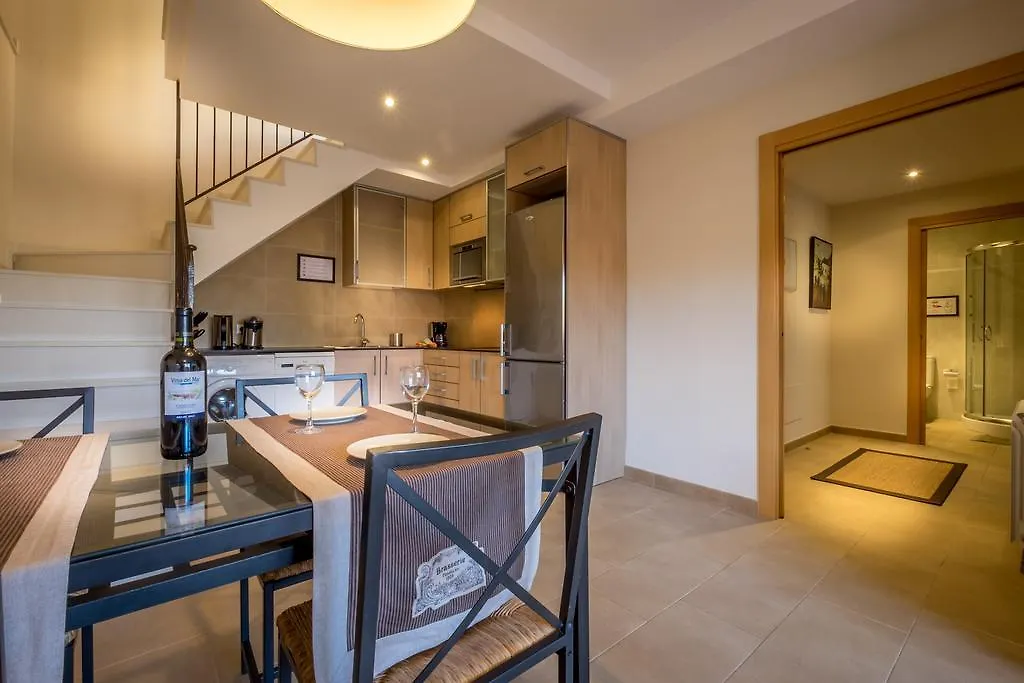 Can Tarongeta Apartments Palafrugell
