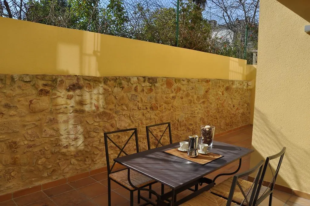 Can Tarongeta Apartments Palafrugell