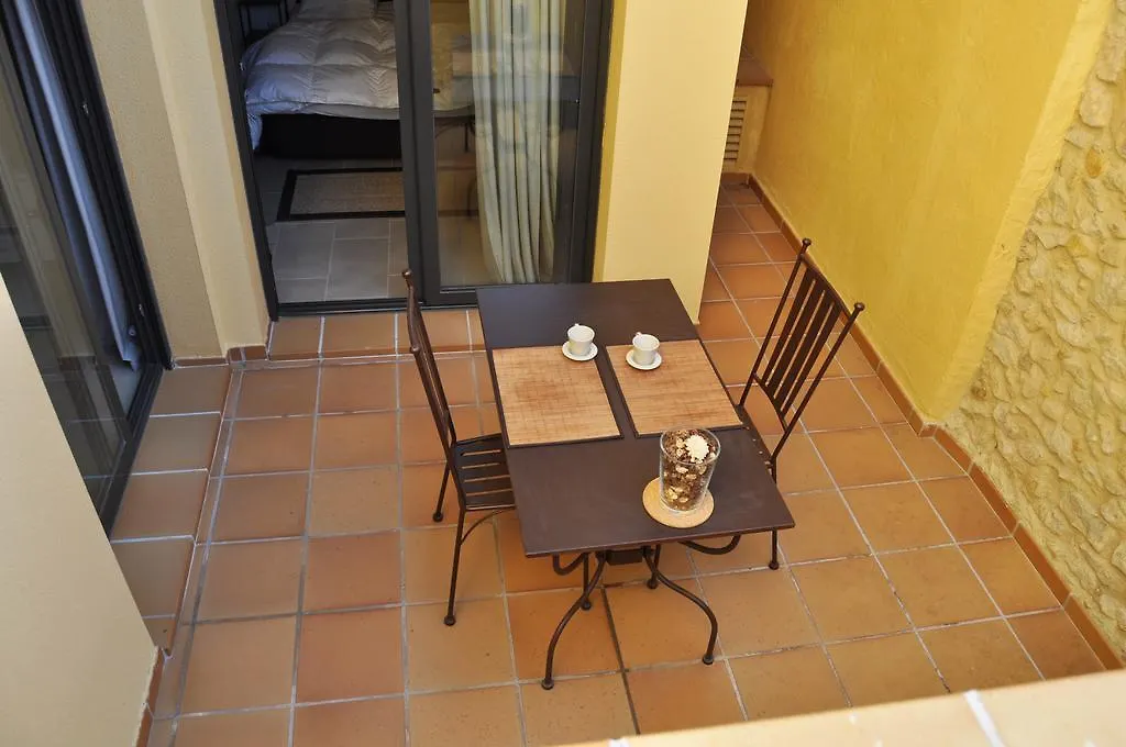 Can Tarongeta Apartments Palafrugell