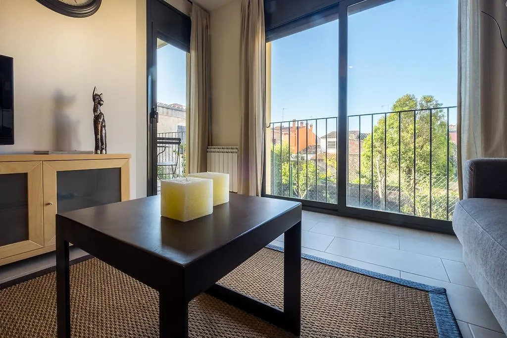 Can Tarongeta Apartments Palafrugell