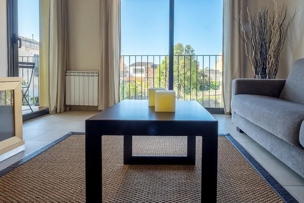 Can Tarongeta Apartments Palafrugell